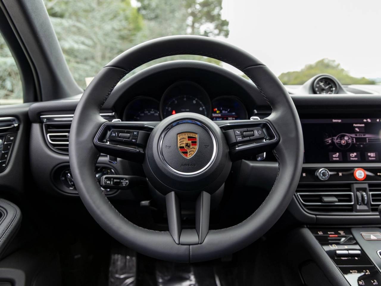 2026 Porsche Macan Macan