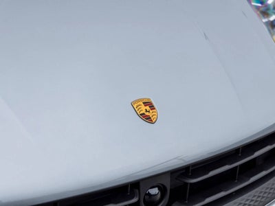 2026 Porsche Macan Macan