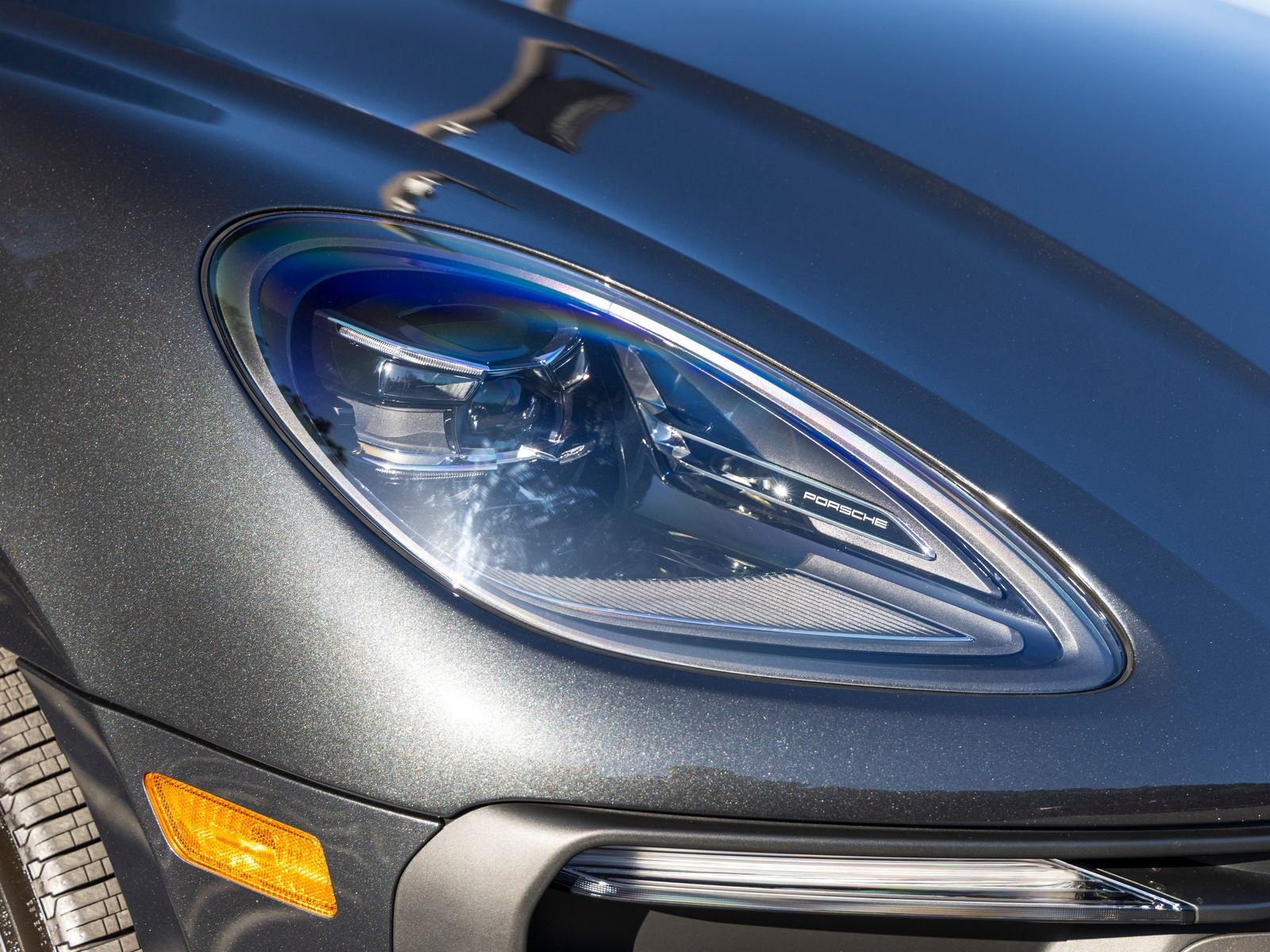 2026 Porsche Macan T