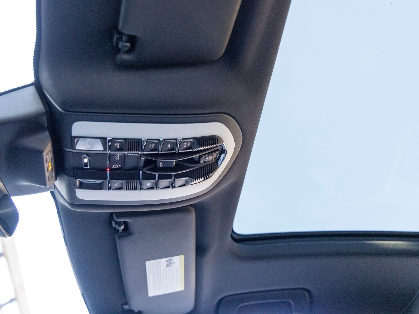 2026 Porsche Macan T