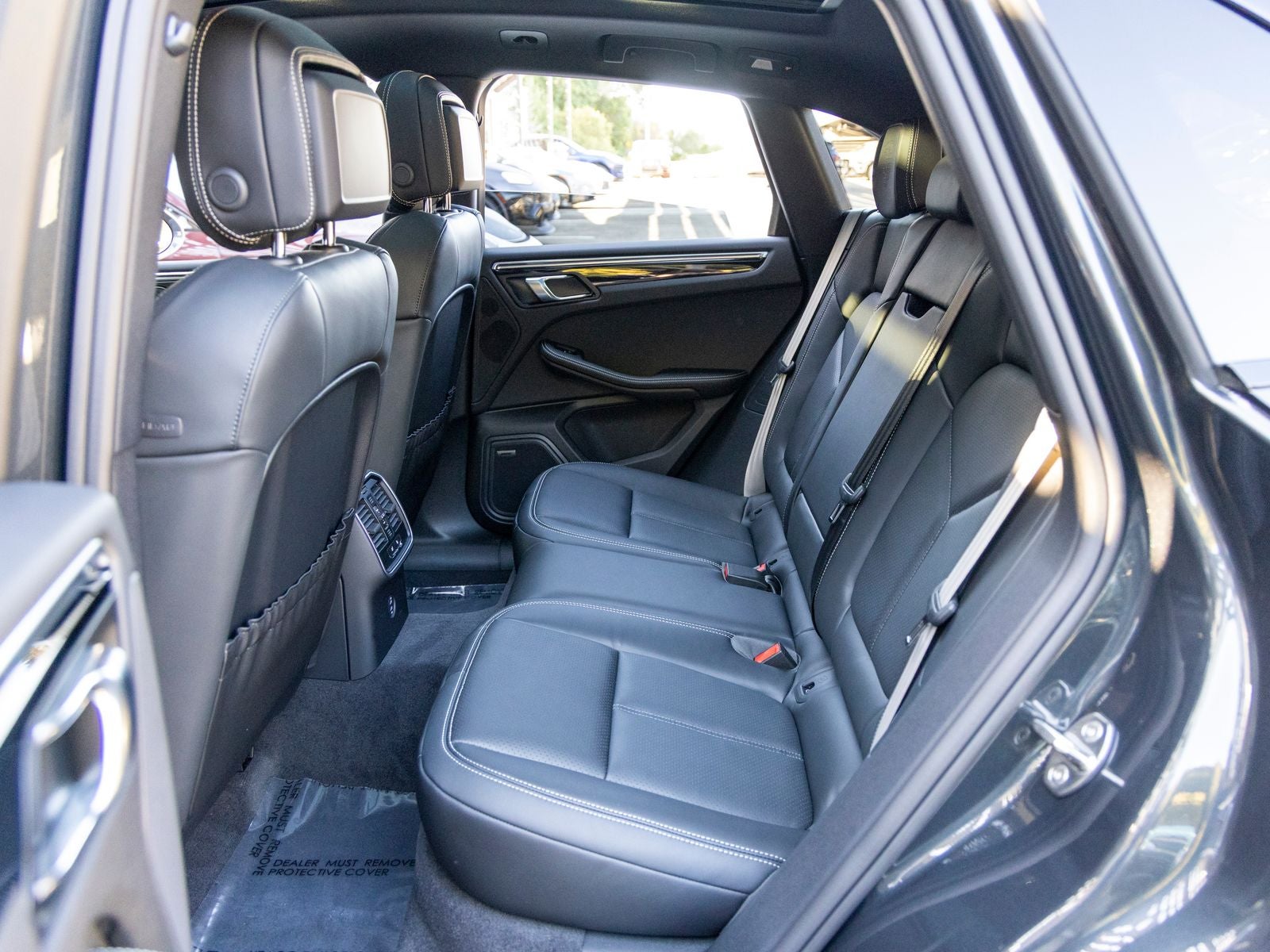 2026 Porsche Macan T