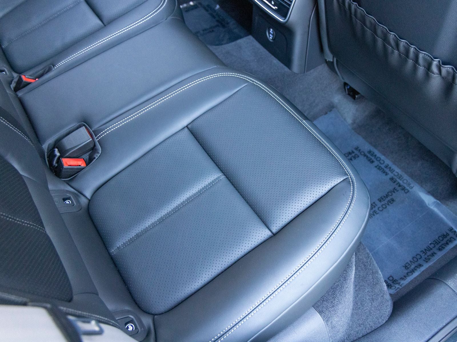 2026 Porsche Macan T