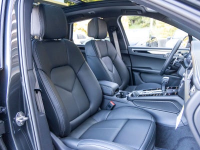 2026 Porsche Macan T