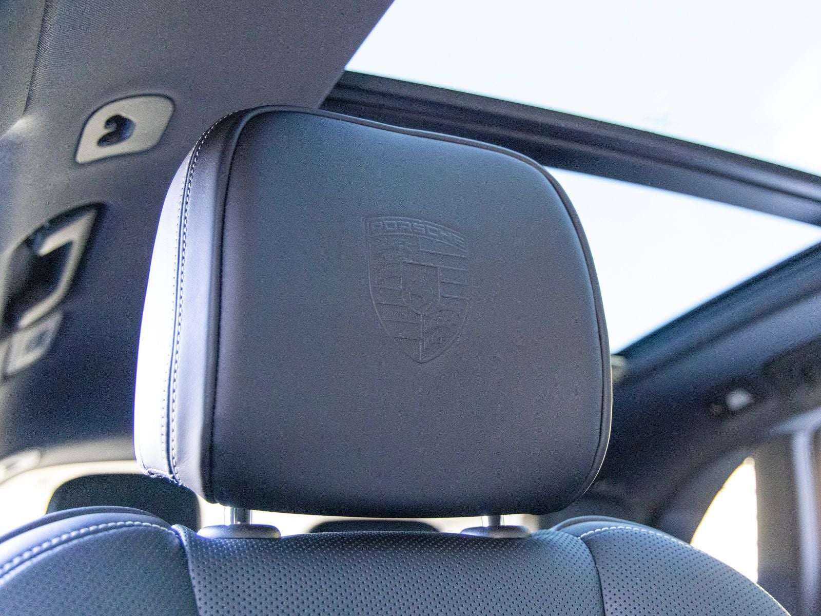 2026 Porsche Macan T