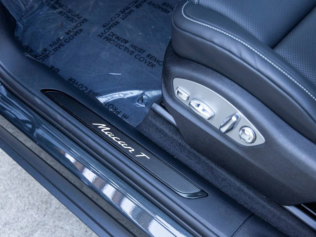 2026 Porsche Macan T