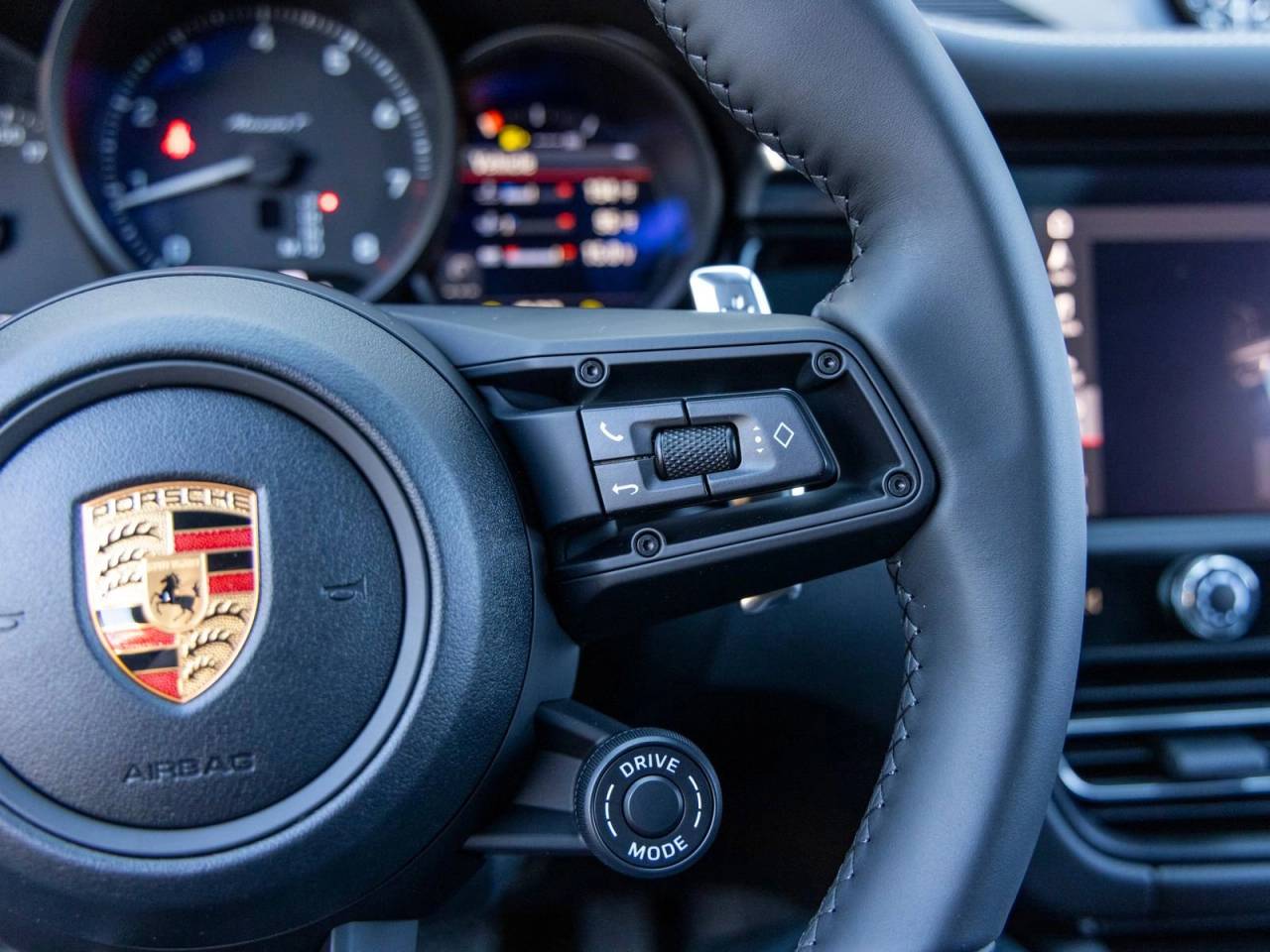 2026 Porsche Macan T