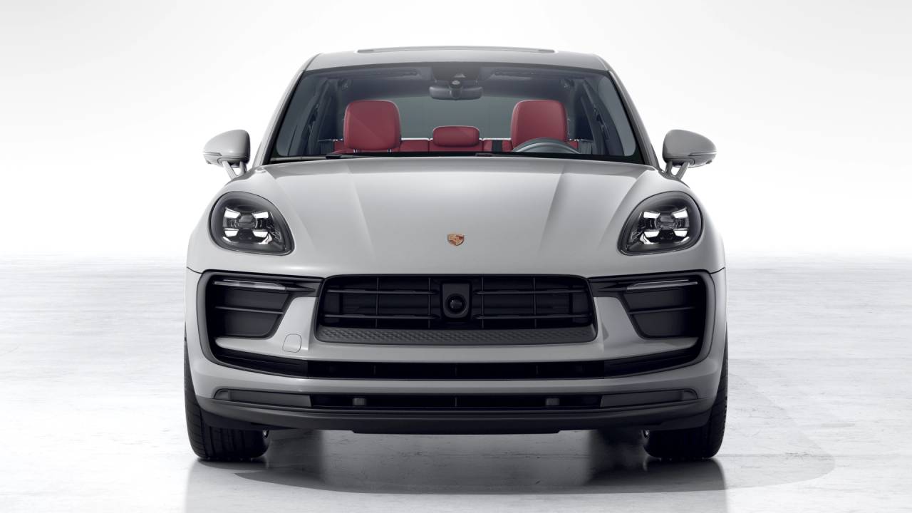 2026 Porsche Macan Base