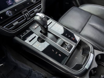 2023 Porsche Macan Macan T (MY23)