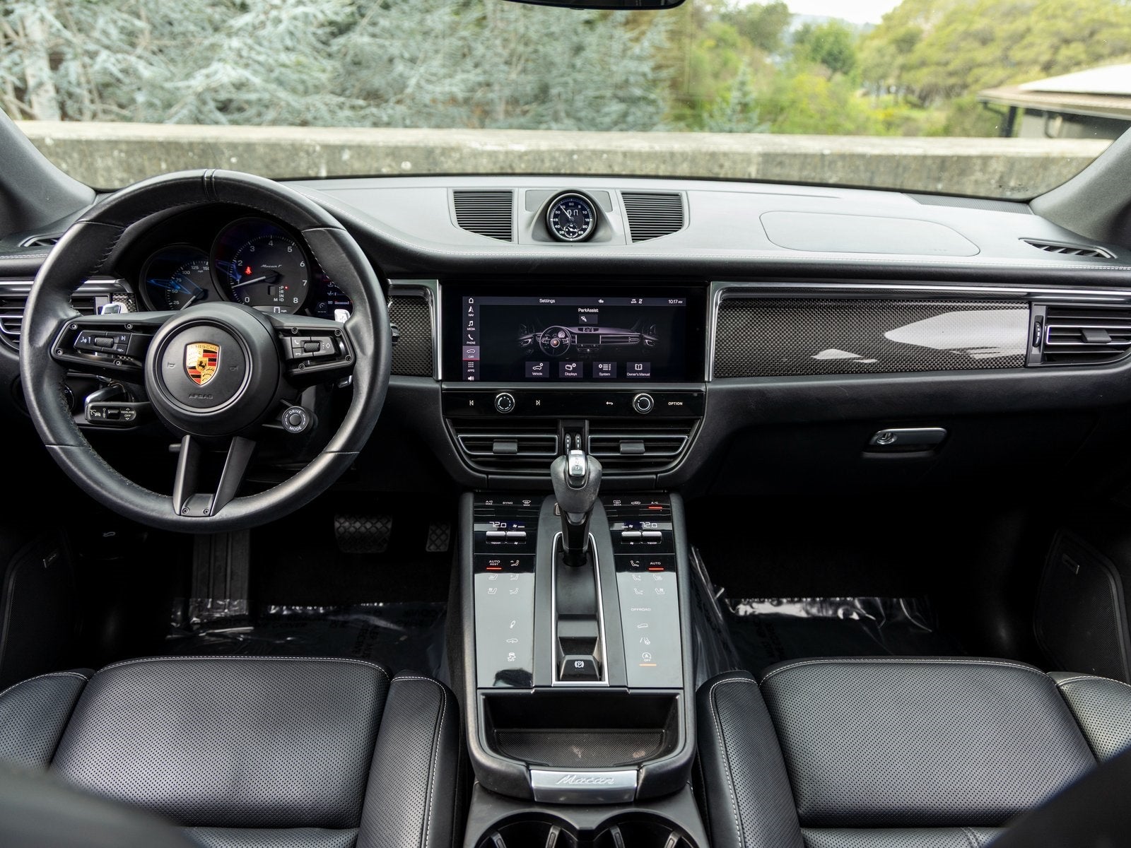 2023 Porsche Macan Macan T (MY23)