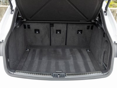 2023 Porsche Macan Macan T (MY23)