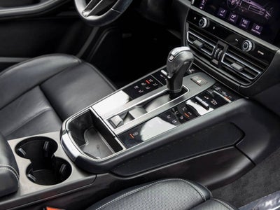 2023 Porsche Macan Macan T (MY23)