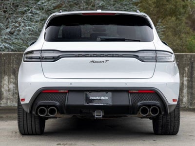 2023 Porsche Macan Macan T (MY23)