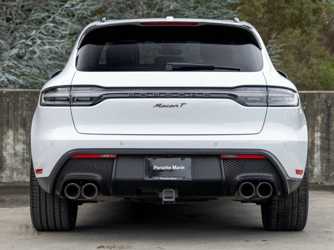 2023 Porsche Macan Macan T (MY23)