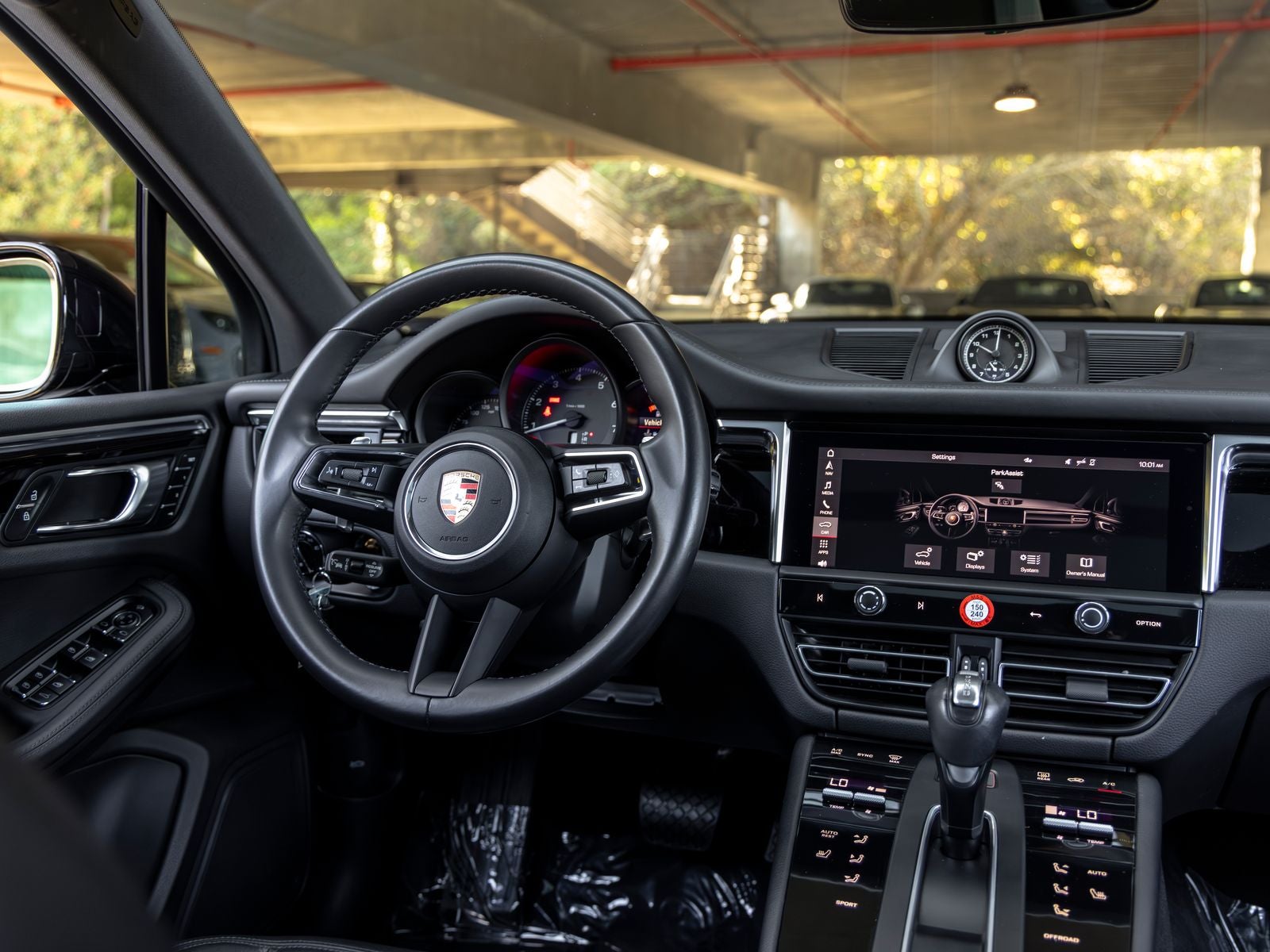 2023 Porsche Macan Base
