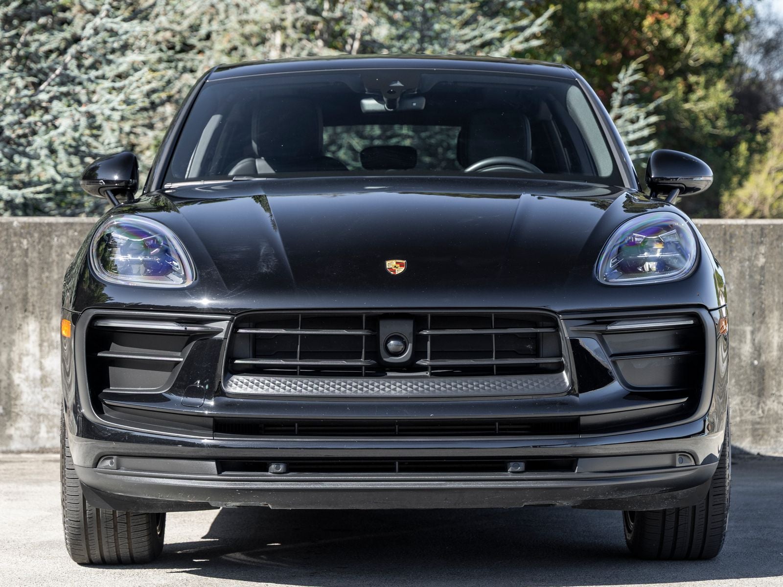 2023 Porsche Macan Base