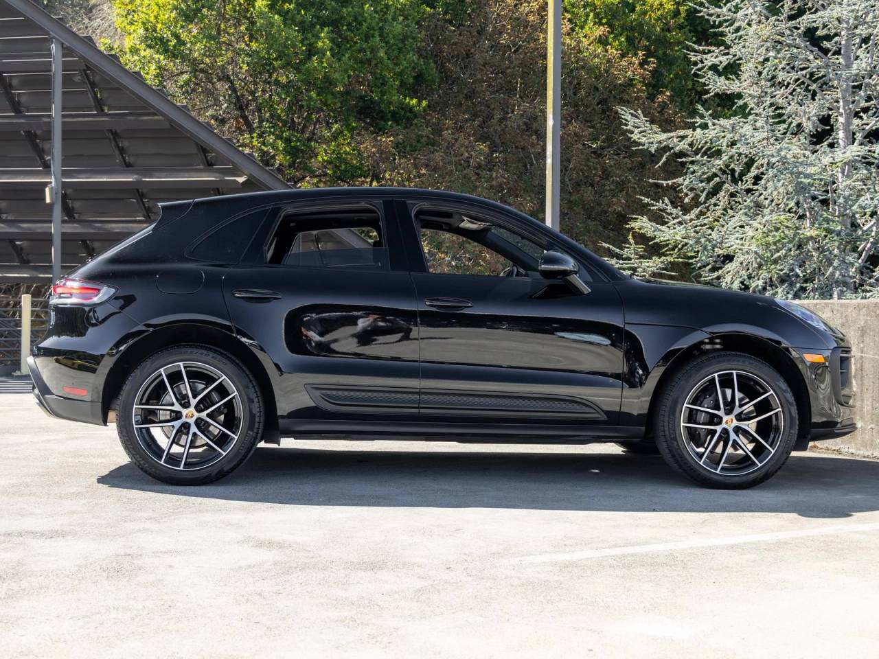 2023 Porsche Macan Macan (MY23)