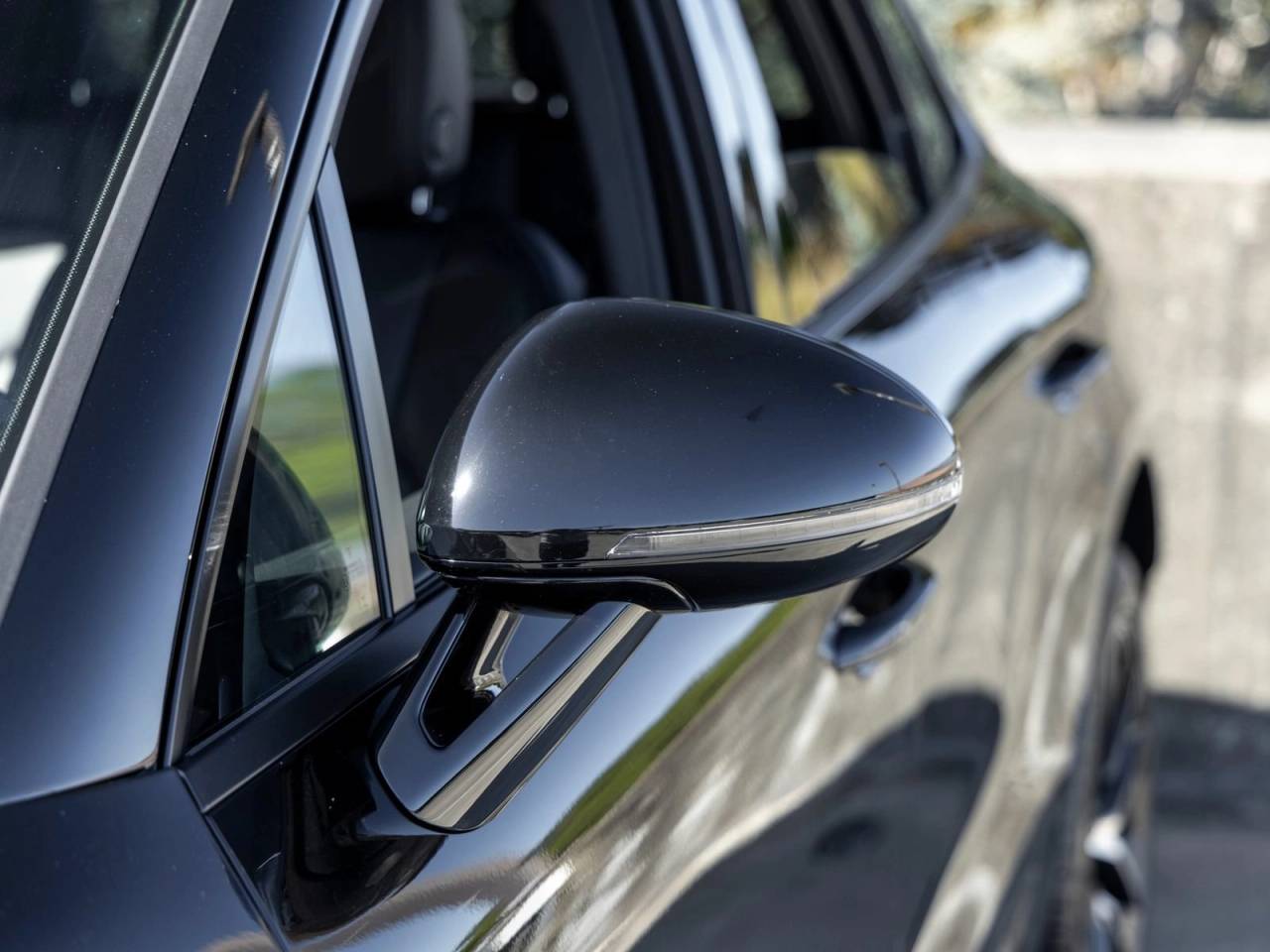 2023 Porsche Macan Macan (MY23)