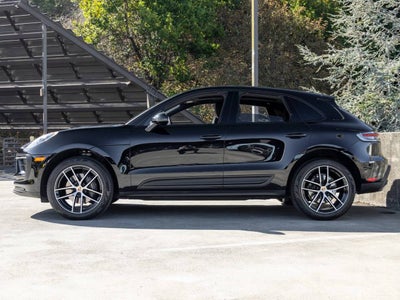 2023 Porsche Macan Macan (MY23)