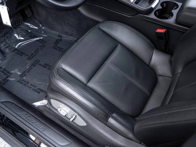 2023 Porsche Macan Macan (MY23)