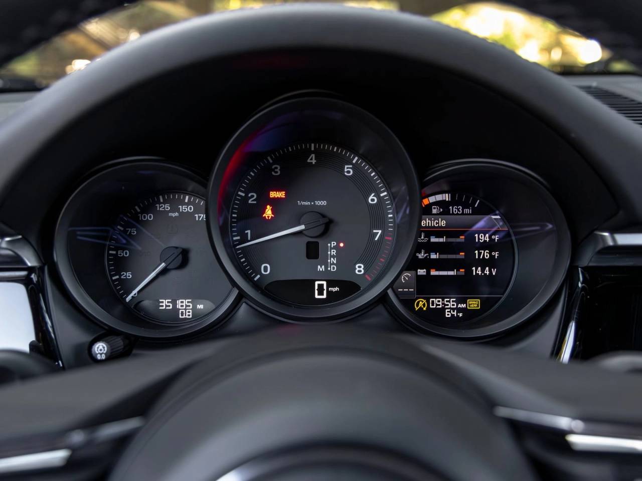 2023 Porsche Macan Macan (MY23)