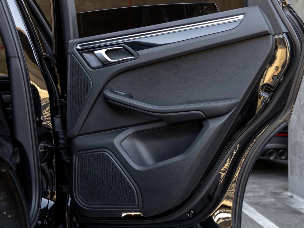 2023 Porsche Macan Macan (MY23)