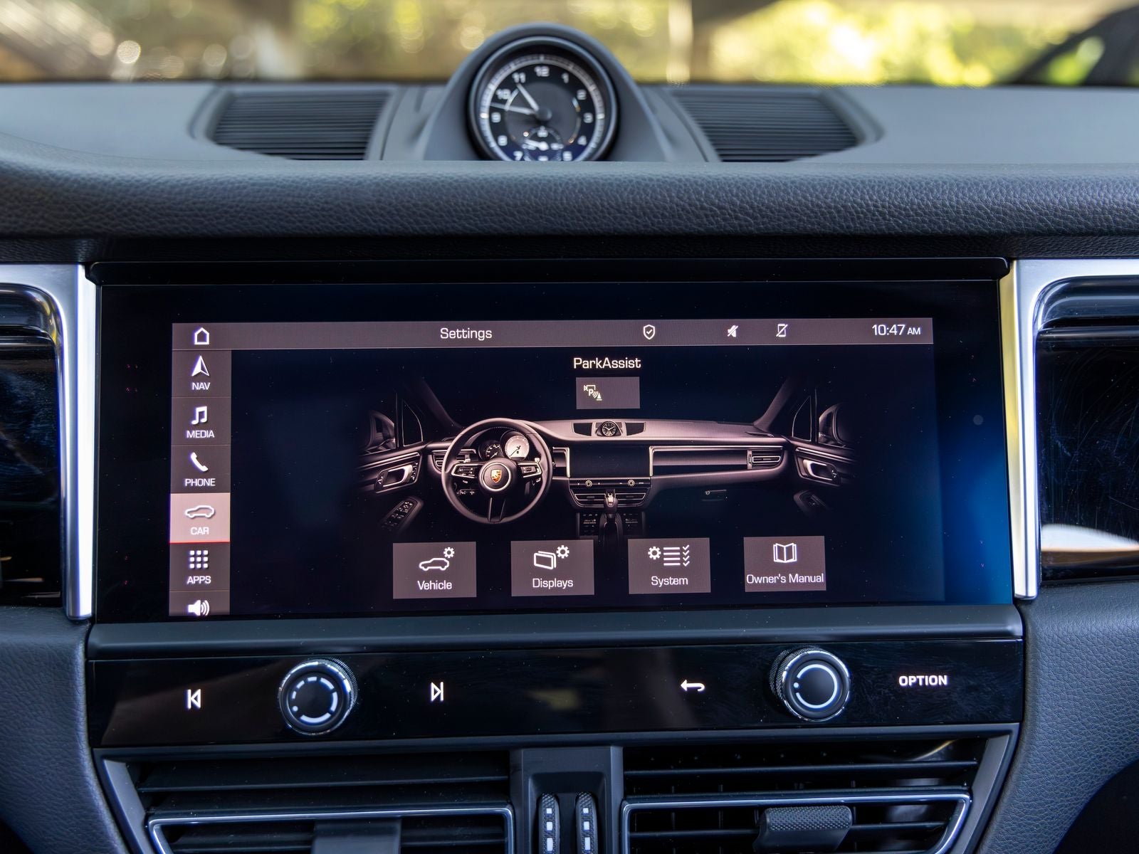 2024 Porsche Macan Base