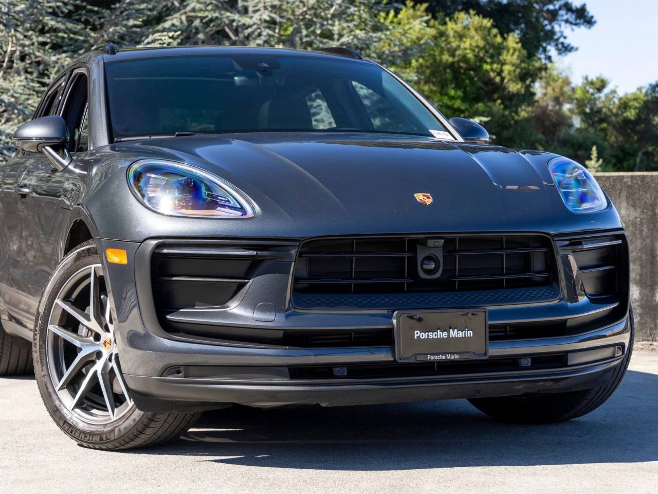 2024 Porsche Macan Base