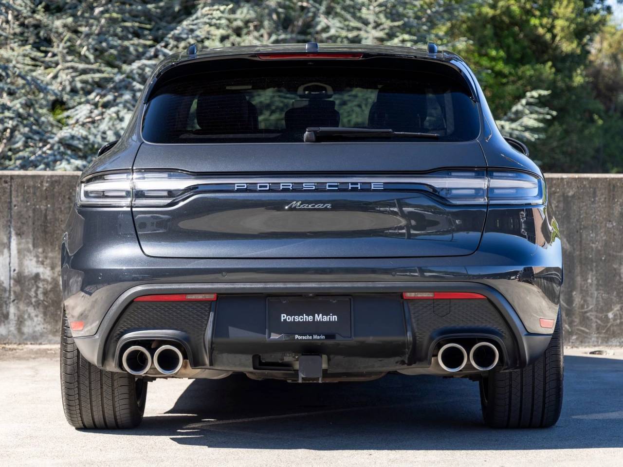 2024 Porsche Macan Base