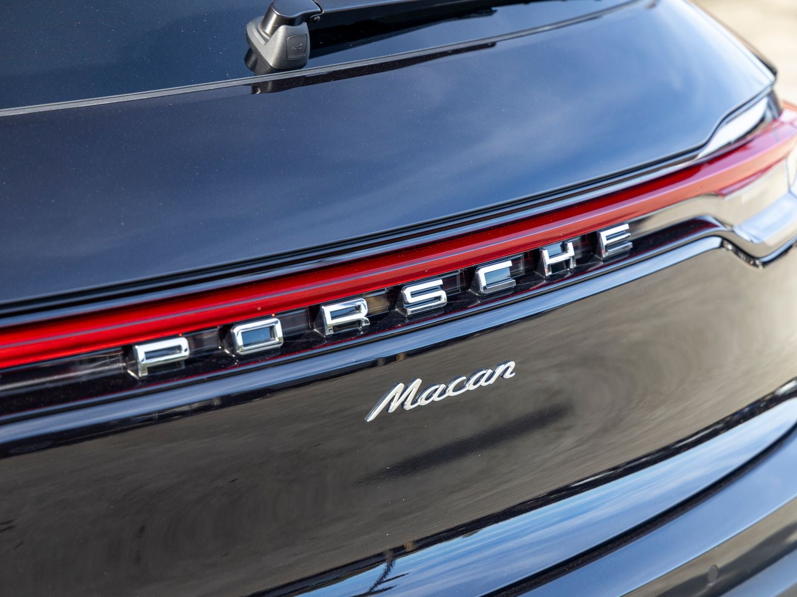 2025 Porsche Macan Macan