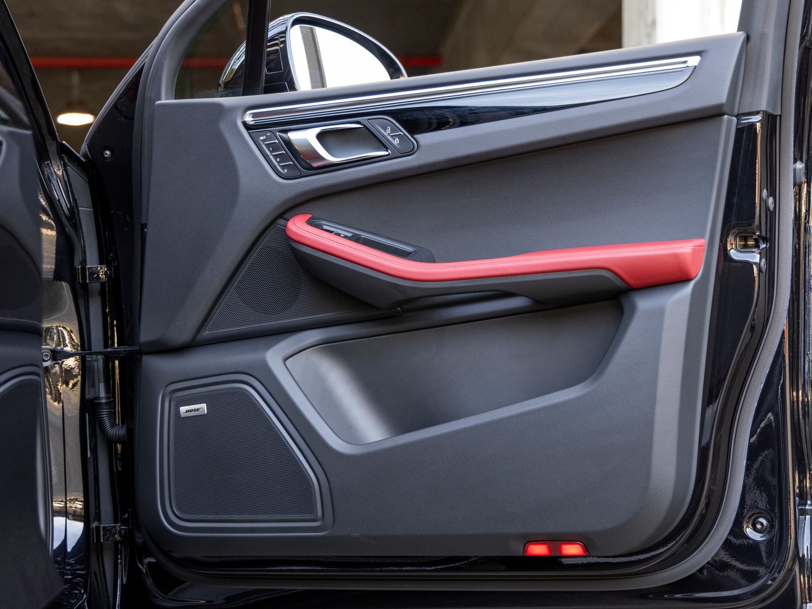 2025 Porsche Macan Macan