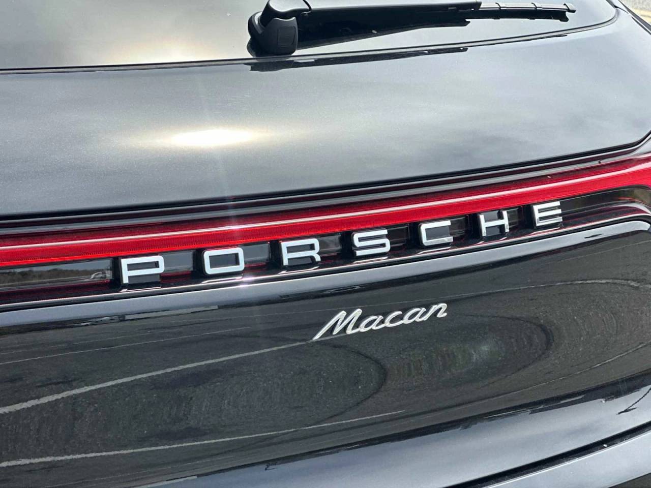 2025 Porsche Macan Macan