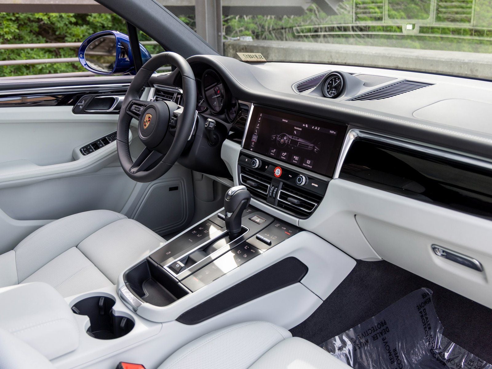 2025 Porsche Macan Macan