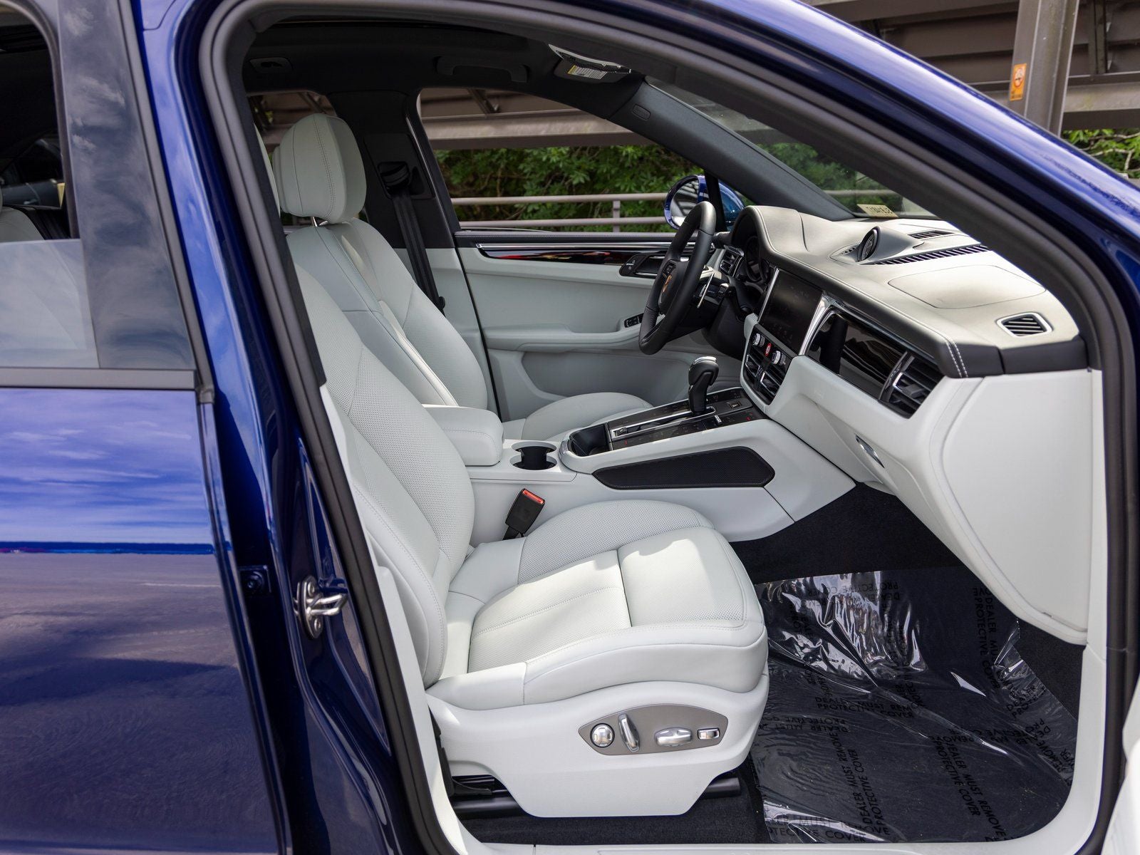 2025 Porsche Macan Macan