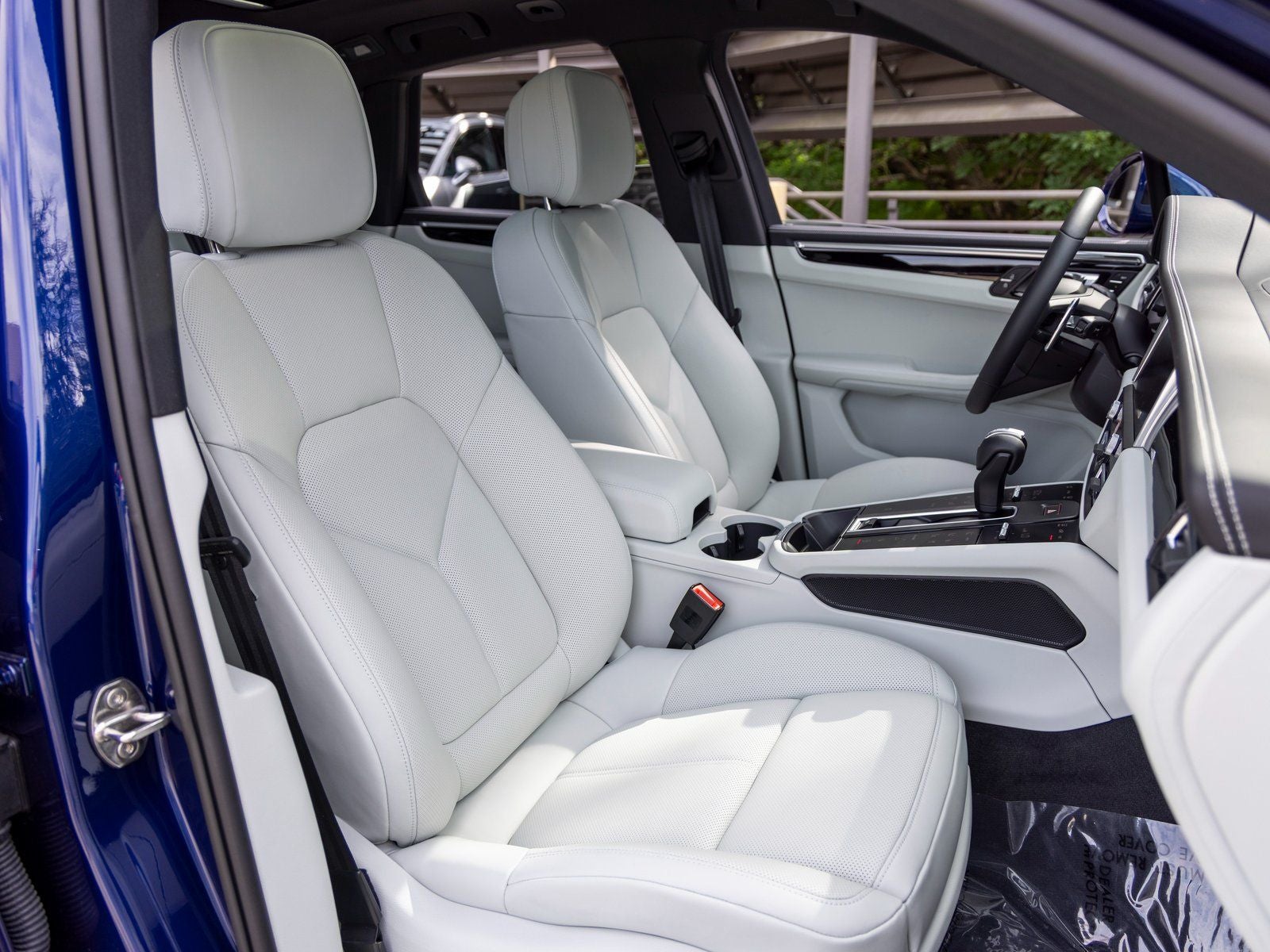 2025 Porsche Macan Macan