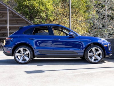 2026 Porsche Macan Macan