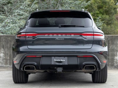 2026 Porsche Macan Base