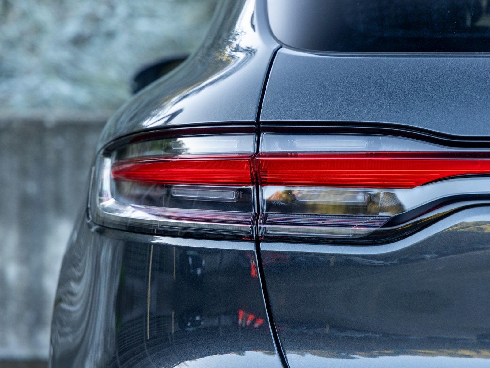 2026 Porsche Macan Base