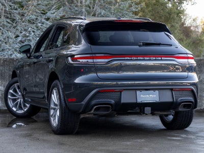 2026 Porsche Macan Base