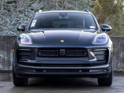2026 Porsche Macan Macan