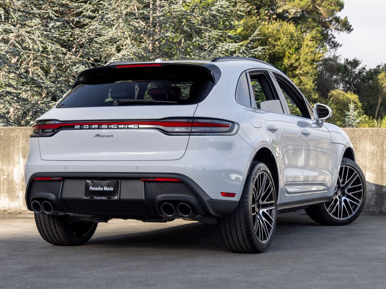 2026 Porsche Macan Macan
