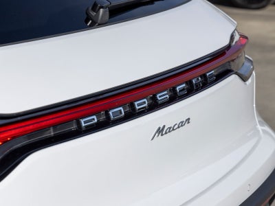 2026 Porsche Macan Macan