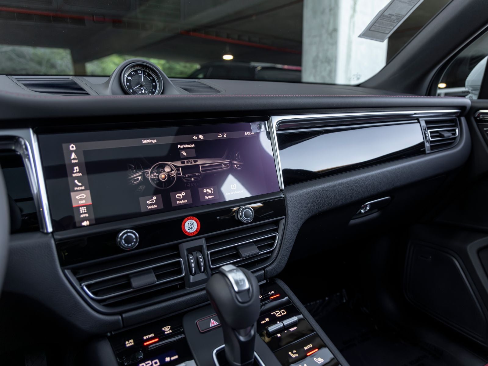 2026 Porsche Macan Macan