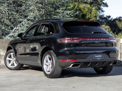2021 Porsche Macan Macan
