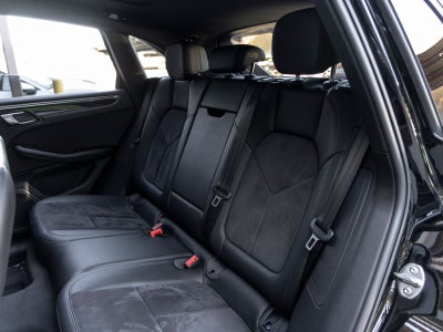 2021 Porsche Macan Macan