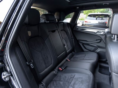 2021 Porsche Macan Macan