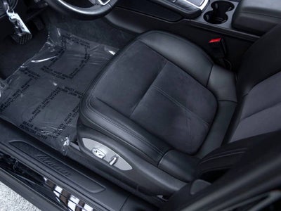 2021 Porsche Macan Macan