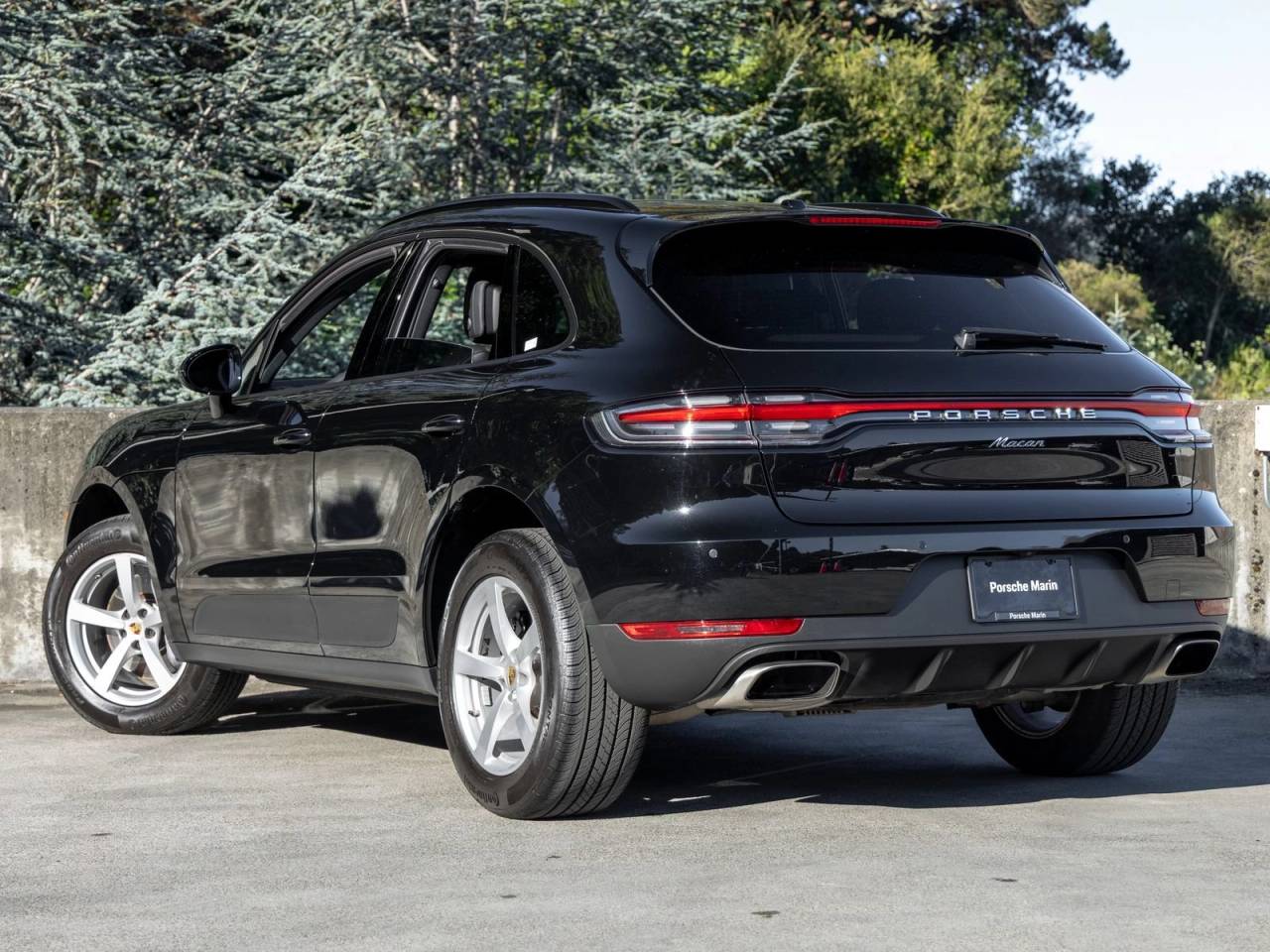 2021 Porsche Macan Macan
