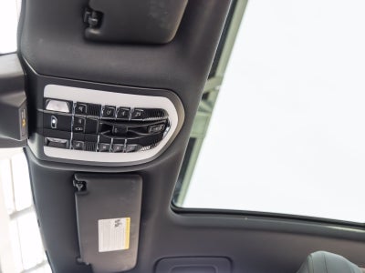 2023 Porsche Macan Macan