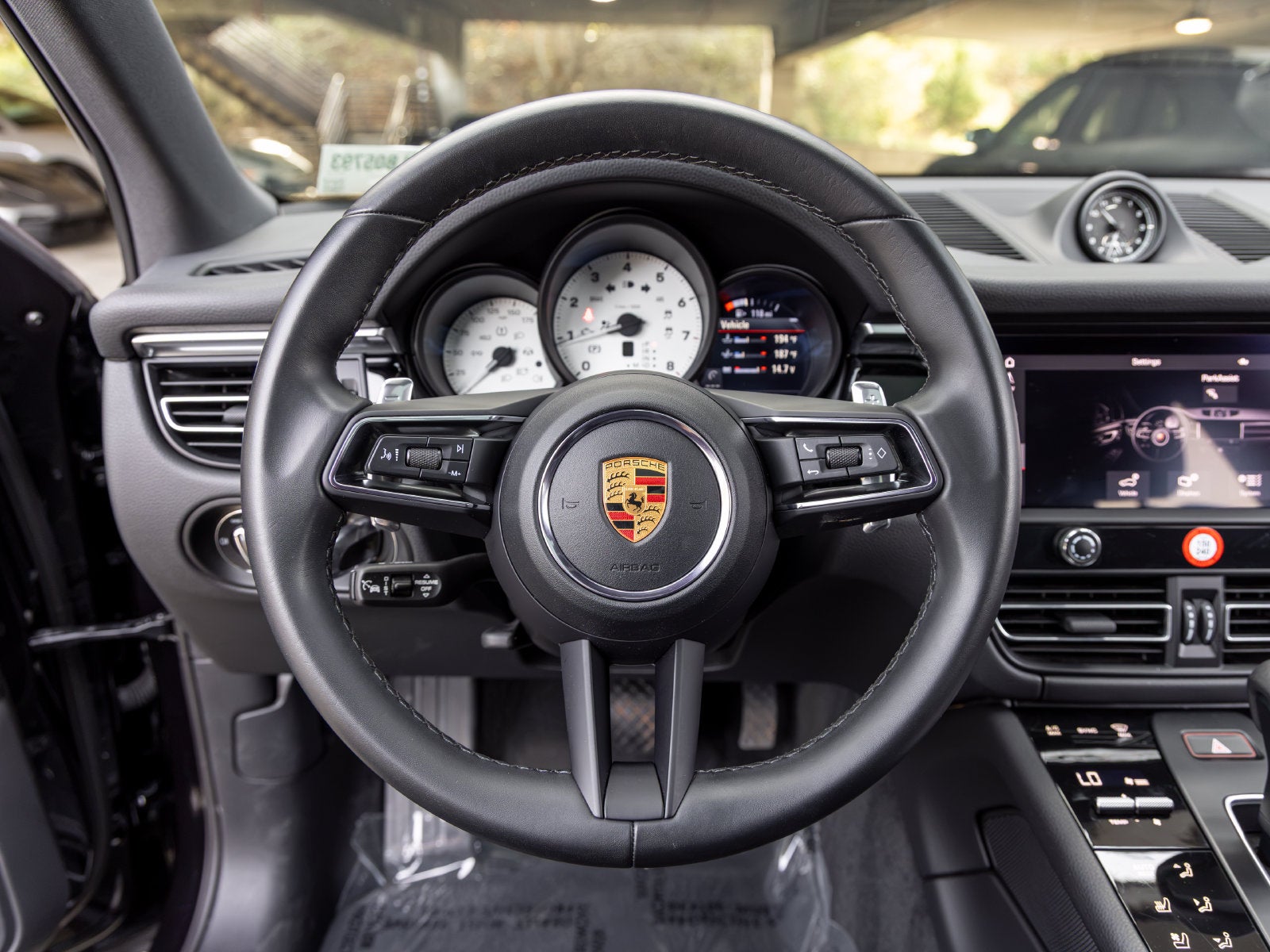 2023 Porsche Macan Macan