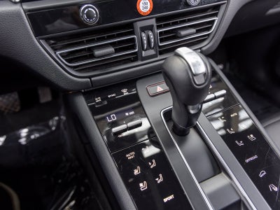 2023 Porsche Macan Macan